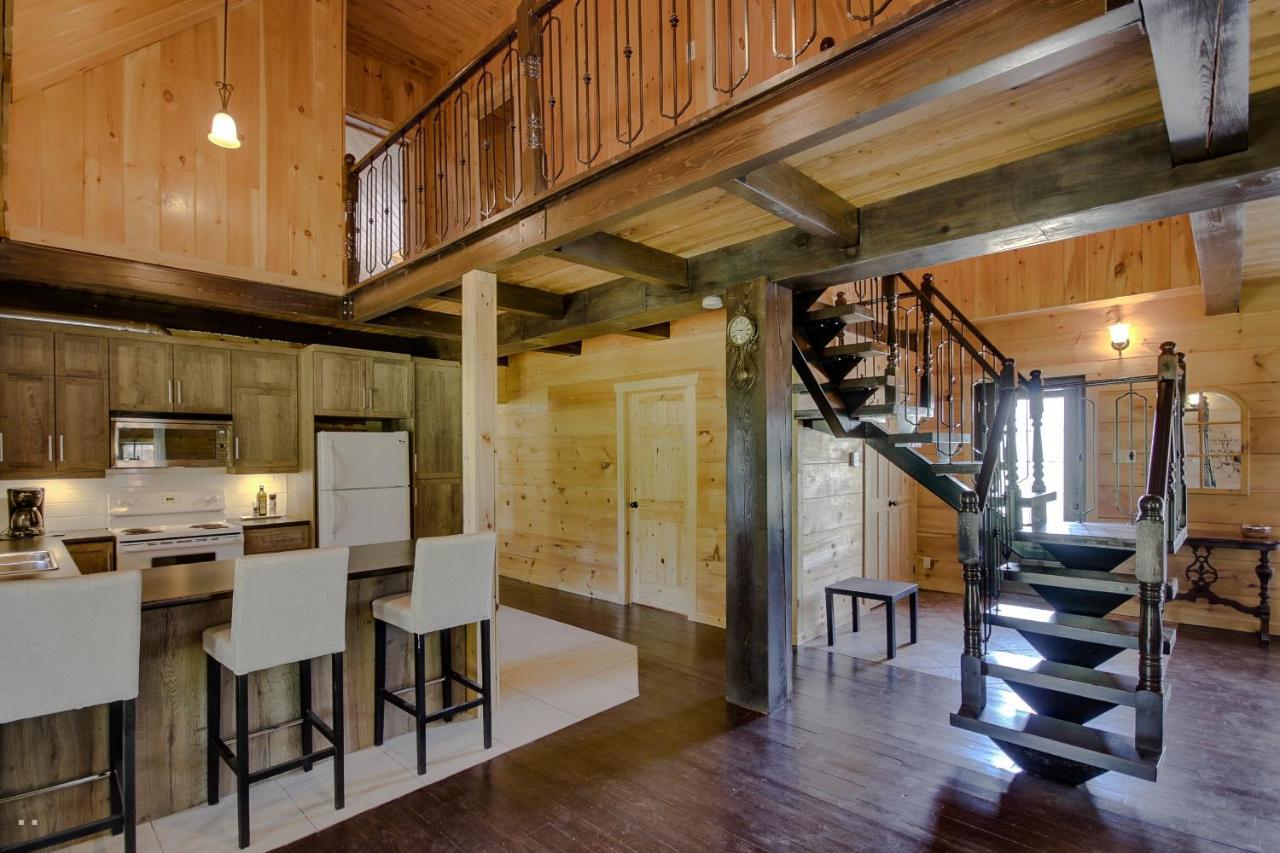 Chalet Diel Herouxville Exterior photo